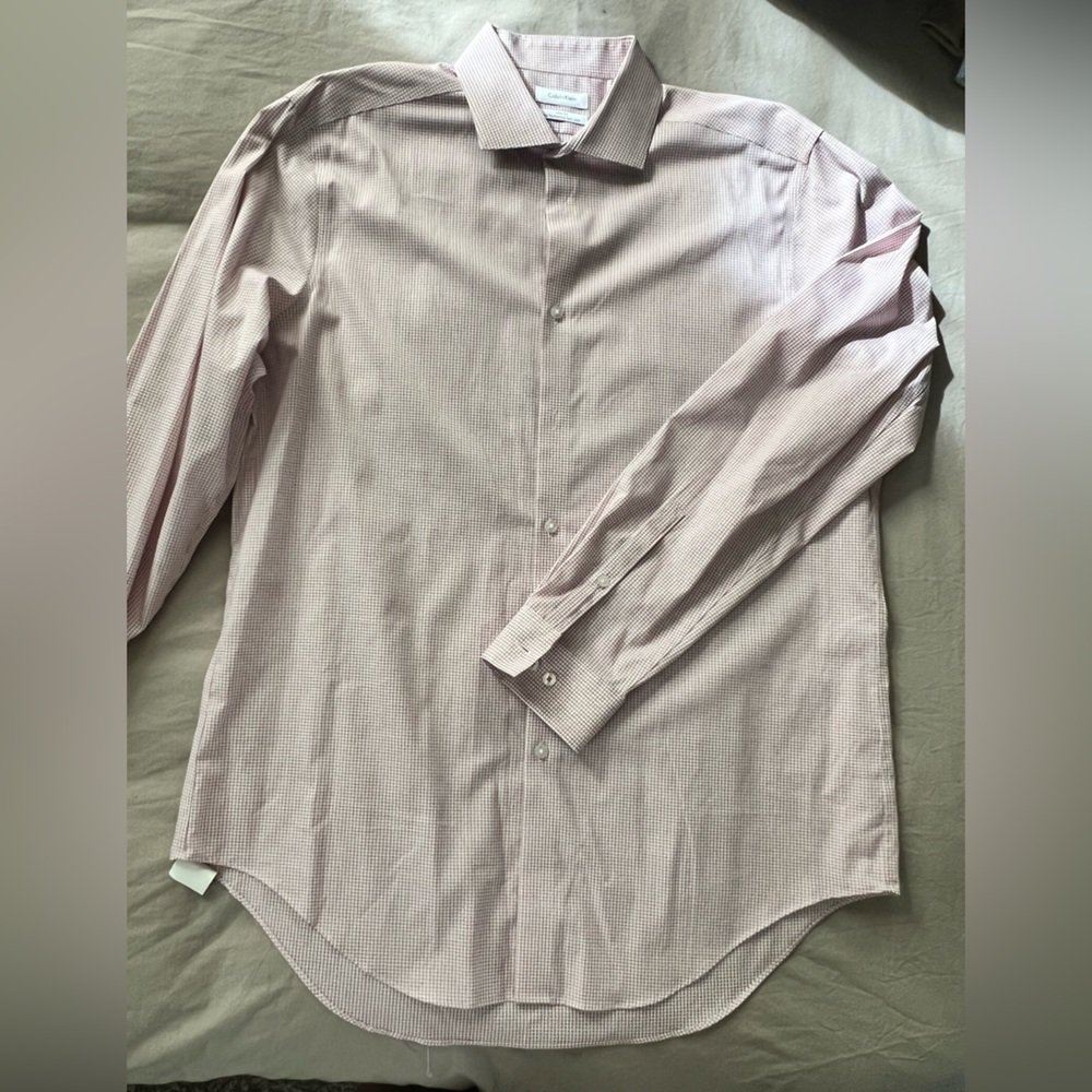 Men’s Calvin Klein dress shirt